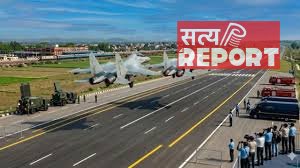 पूर्वांचल एक्सप्रेस-वे पर भारतीय वायुसेना ने दिखाई ताकत, आसमान में गरजे तेजस