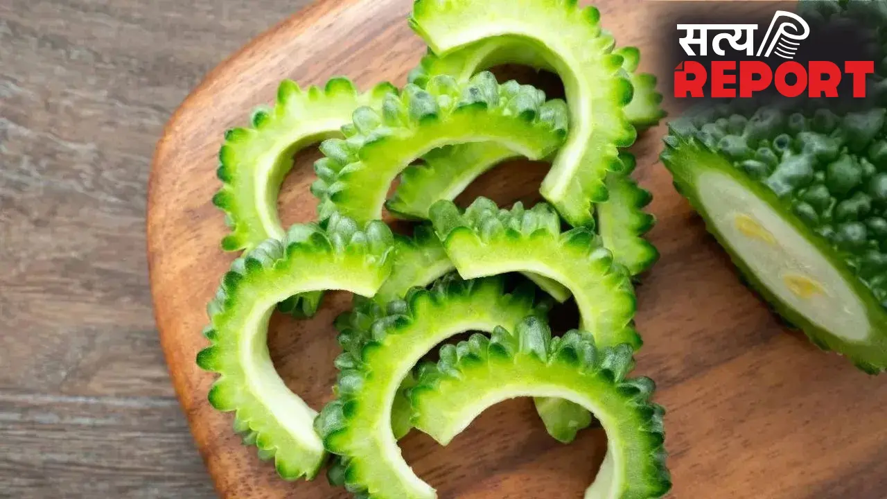 Bitter Gourd: करेले के साथ गलती से भी न खाएं ये 5 चीजें, वरना पड़ जाएंगे लेने के देने!