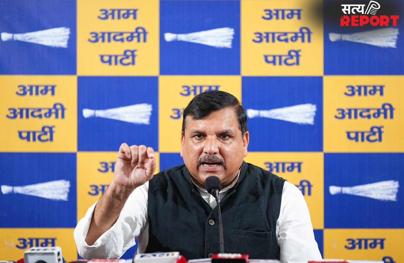 ‘बीजेपी पहले ईडी-सीबीआई से नेताओं को डराती है और फिर अपनी पार्टी में शामिल कर लेती है’ आप सांसद संजय सिंह का बड़ा बयान