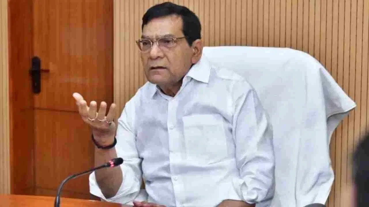 UP में स्मार्ट मीटर विवाद के बीच उपभोक्ताओं को बड़ी राहत, अब जीरो बैलेंस पर भी 3 दिन तक नहीं कटेगी बिजली