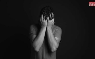 पति ने पत्नी पर लगाया यौन उत्पीड़न का आरोप, बोला- बीवी अपनी दोस्त से संबंध के लिए करती है मजबूर