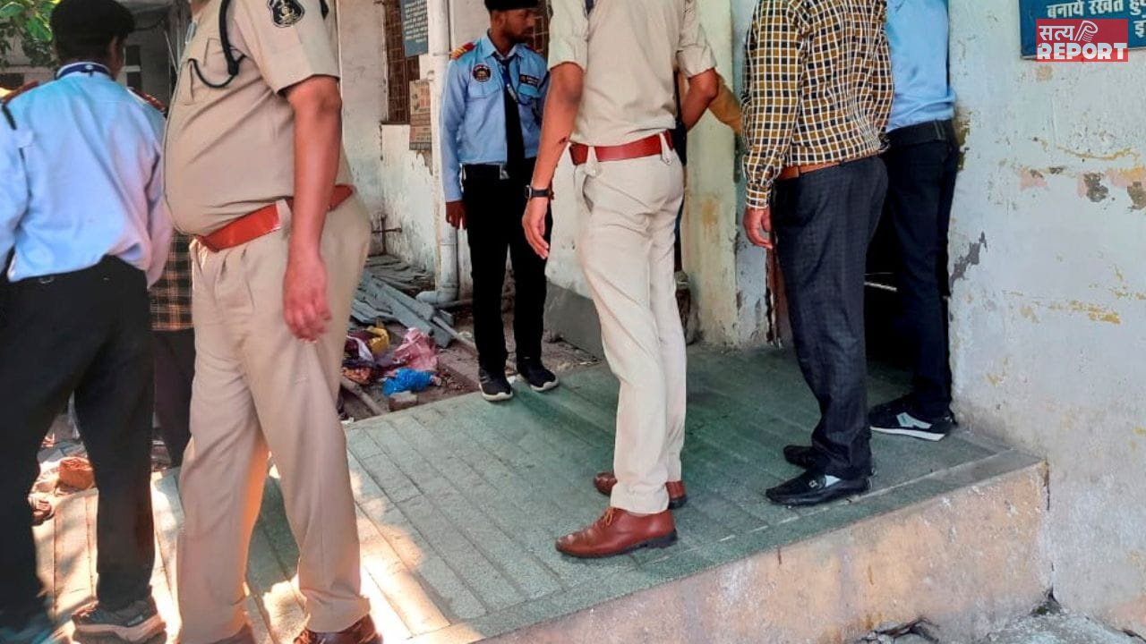 ‘बॉडी पेन हो जाएगा छूमंतर…’ प्रसाद खाकर महिला हो गई बेहोश, फिर ढोंगी बाबा ने किया रेप; अरेस्ट