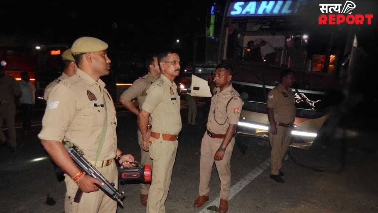 मुरादाबाद: दिल्ली-लखनऊ नेशनल हाईवे पर भीषण हादसा…चलती गाड़ी में सीट बदलने लगे ड्राइवर, डबल डेकर बस पलटी; 22 घायल