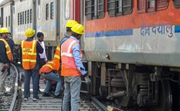 राजस्थान में चूरू-सादुलपुर रेलमार्ग बंद होने से बढ़ी मुश्किलें…14 ट्रेनें रद्द, 20 से ज्यादा डायवर्ट