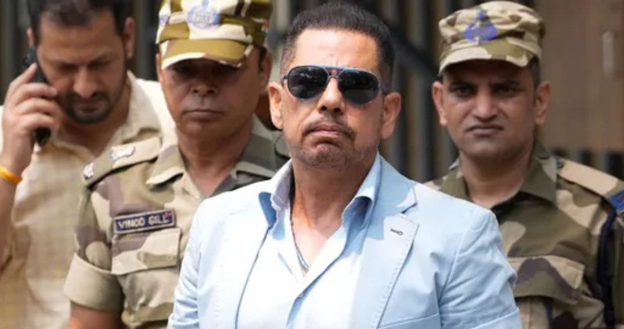 गुरुग्राम लैंड स्कैम मामले में रॉबर्ट वाड्रा को समन… 16 मई को सुनवाई