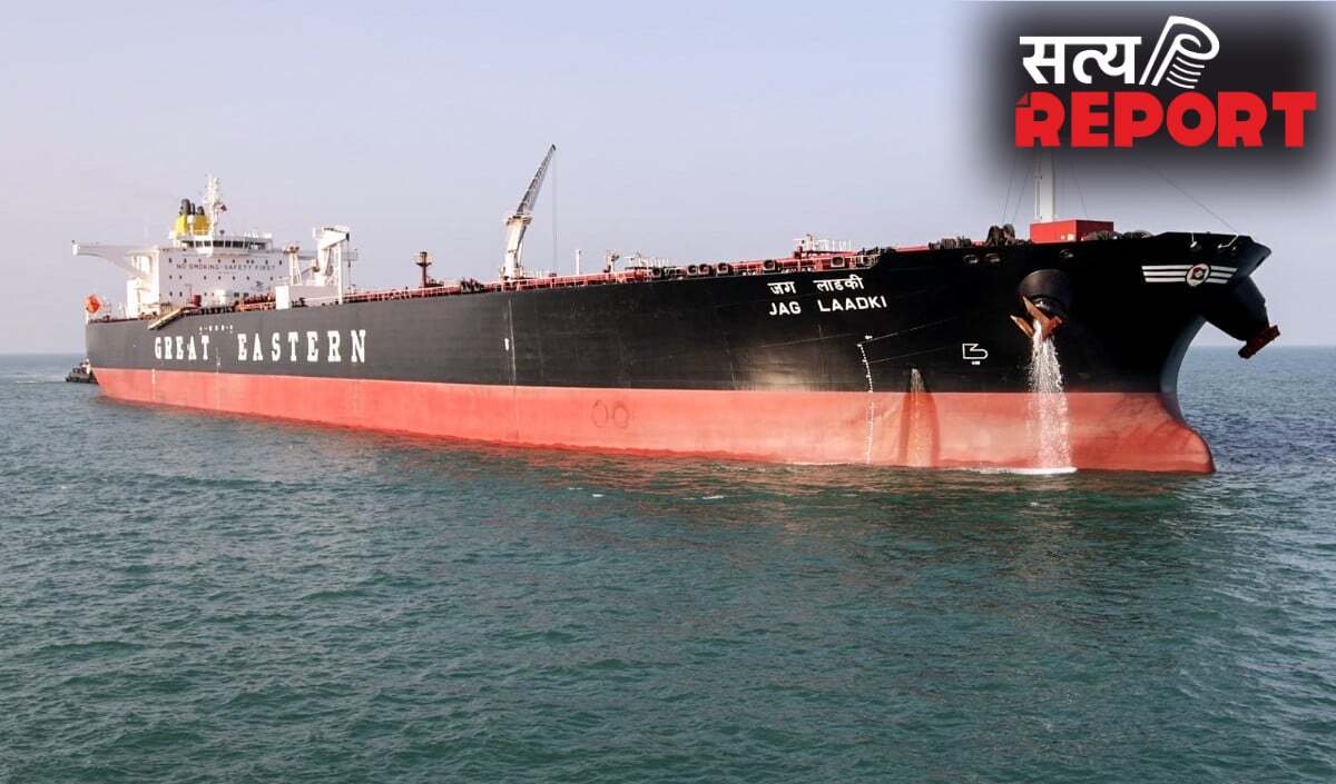Iran के खतरे के बीच 'घोस्ट मोड' में तेल टैंकर! Strait of Hormuz पार करने के लिए अपनाई जा रही नई रणनीति