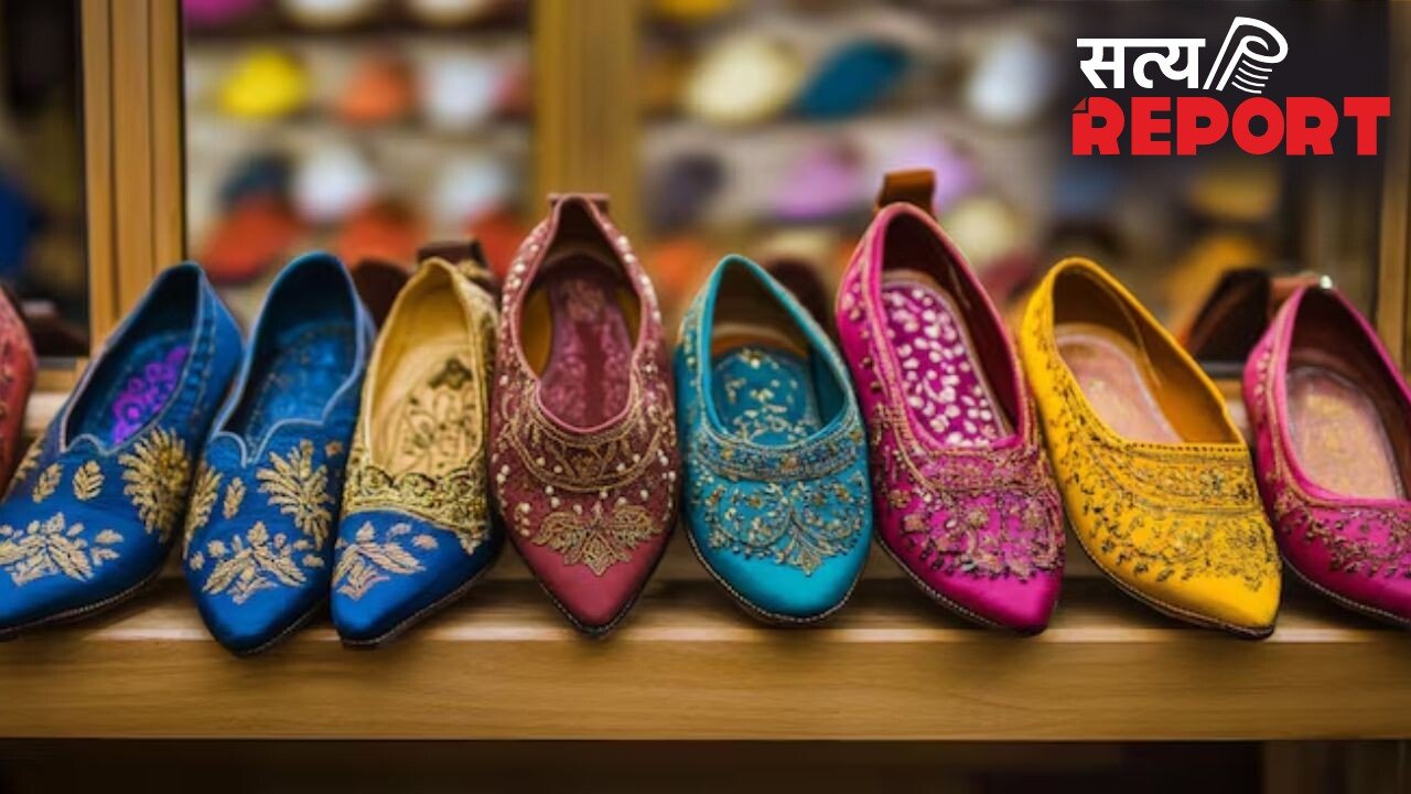 ऑफिस में स्टाइलिश दिखने के लिए इन 5 फुटवियर डिजाइन के साथ पूरा करें अपना देसी लुक