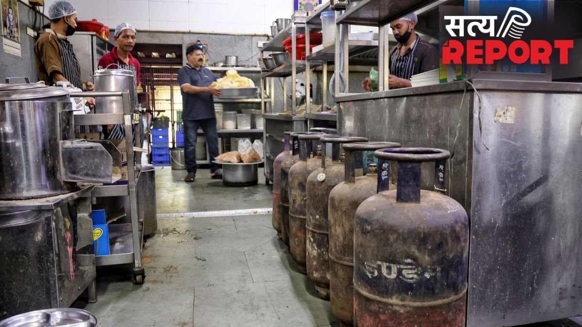 15% तक महंगा होगा होटल-रेस्टॉरेंट का खाना, कमर्शियल LPG की कीमतों में 3 बार में 1332.50 रुपये की बढ़ोतरी