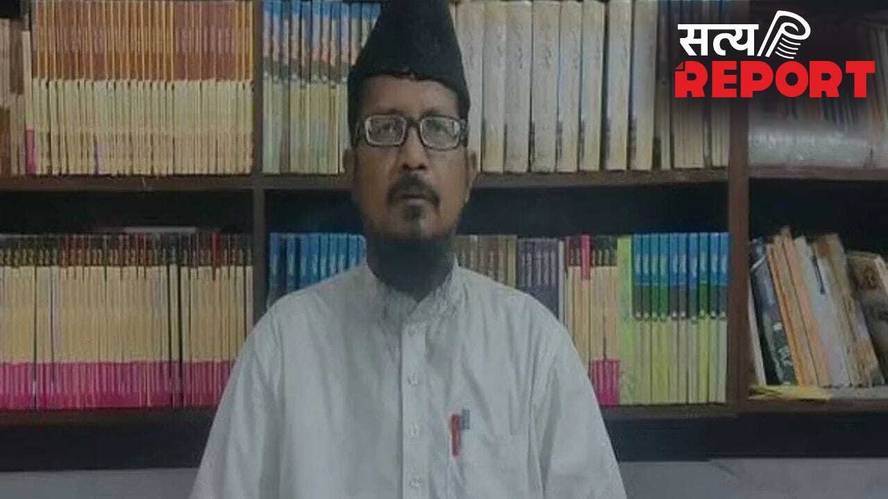 अखिलेश यादव पर भड़के मौलाना रजवी, बोले- SP के झांसे में न आएं मुसलमान, नए मजबूत विकल्प की तलाश करें