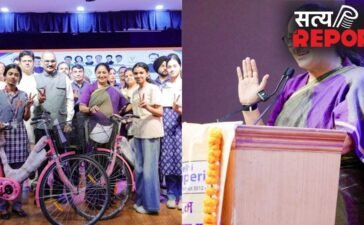 बेटियों की शिक्षा भविष्य की आधारशिला… CM रेखा गुप्ता ने मेधावी छात्राओं को बांटी साइकिलें