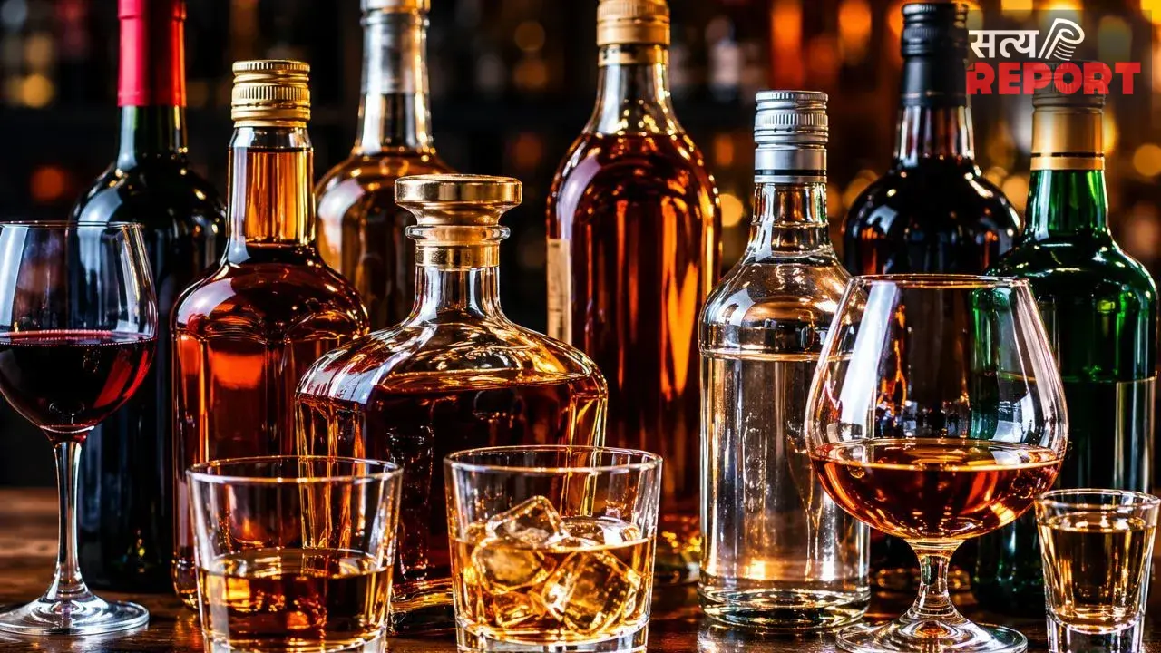 Public Drinking Case: नोएडा में सार्वजनिक जगहों पर शराब पीने वालों की खैर नहीं! पुलिस ने की ताबड़तोड़ कार्रवाई
