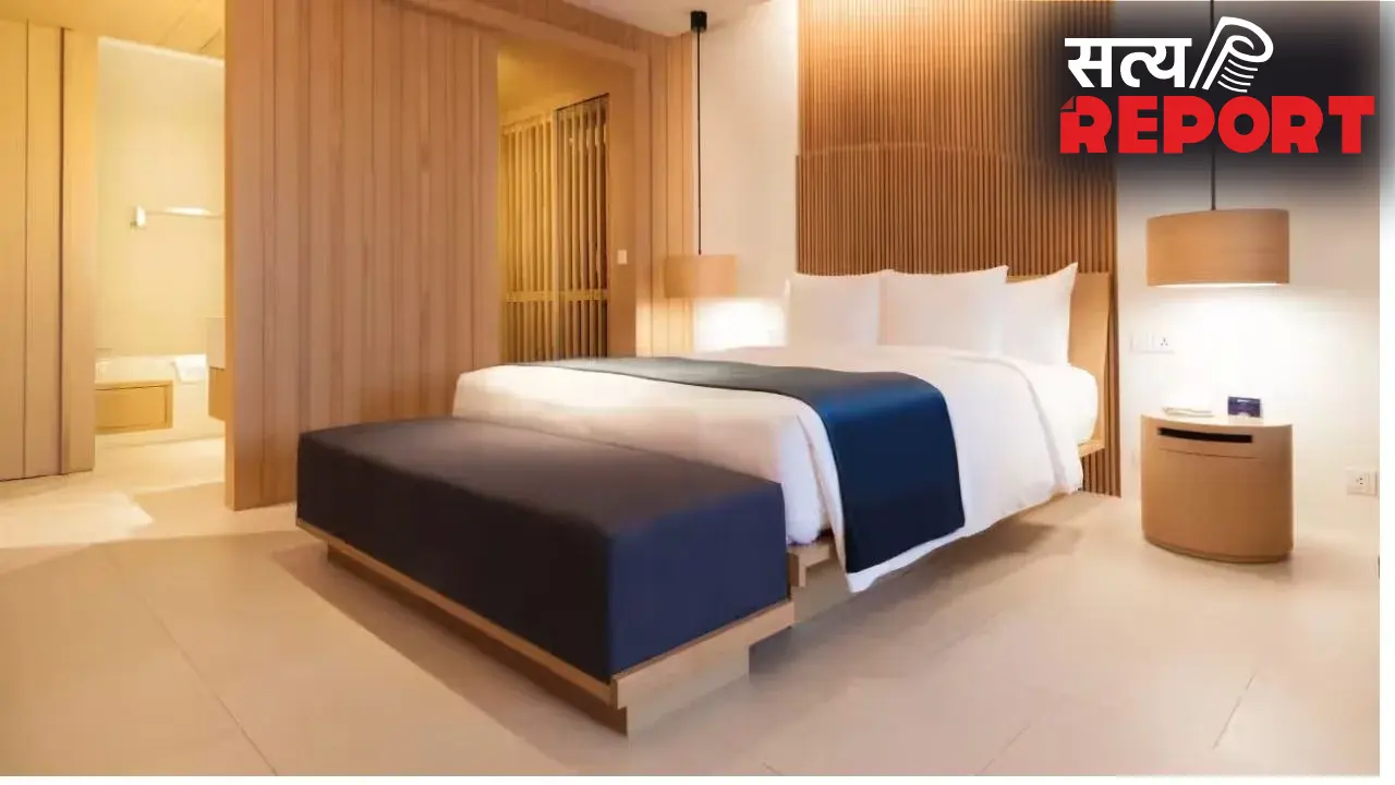 Bedroom Vastu Tips: अच्छी नींद के लिए क्या करें? बस बेडरूम में कर लें वास्तु के ये उपाय, फिर देखिए कमाल