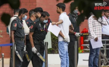 NEET UG Re-Exam: हाथरस में नीट की पुनर्परीक्षा को लेकर सुरक्षा सख्त, परीक्षा केंद्रों पर 200 पुलिसकर्मी तैनात NEET UG Re-Exam: हाथरस में नीट की पुनर्परीक्षा को लेकर सुरक्षा सख्त, परीक्षा केंद्रों पर 200 पुलिसकर्मी तैनात