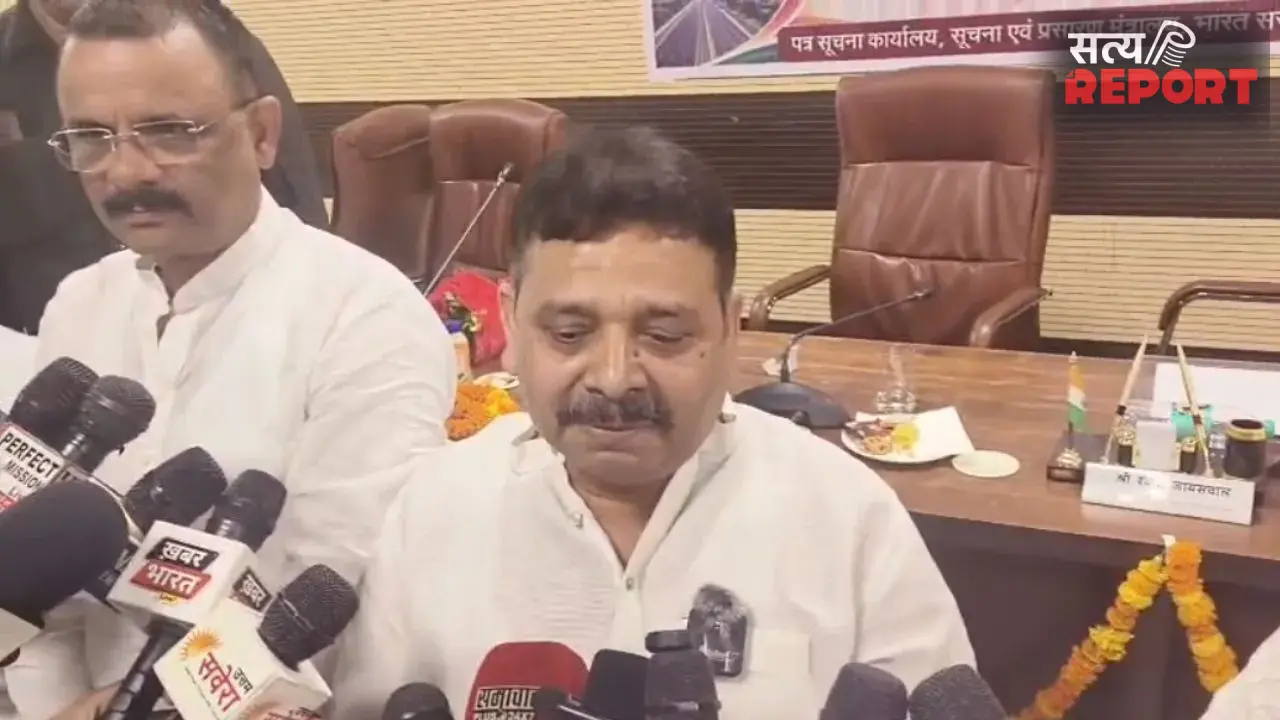 Varanasi: पीआईबी की ‘वार्तालाप’ मीडिया कार्यशाला आयोजित, केंद्र सरकार के 12 वर्षों की उपलब्धियों पर हुआ संवाद