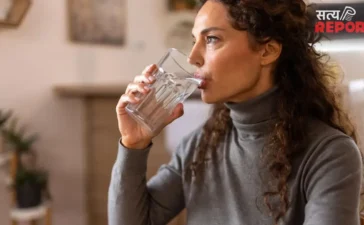 Hydration Signs: क्या आप पी रहे हैं पर्याप्त पानी? ये 6 संकेत बताएंगे आपका शरीर भी डिहाइड्रेटेड तो नहीं Hydration Signs: क्या आप पी रहे हैं पर्याप्त पानी? ये 6 संकेत बताएंगे आपका शरीर भी डिहाइड्रेटेड तो नहीं