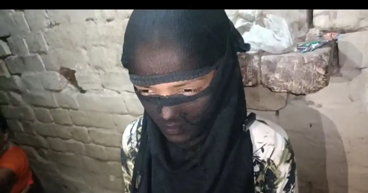 मुजफ्फरपुर में बेटी से छेड़खानी का विरोध करने पर पिता पर जानलेवा हमला, धारदार हथियार से किया जख्मी, हालत गंभीर मुजफ्फरपुर में बेटी से छेड़खानी का विरोध करने पर पिता पर जानलेवा हमला, धारदार हथियार से किया जख्मी, हालत गंभीर