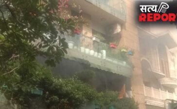 दिल्ली: न्यू फ्रेंड्स कॉलोनी के 3 मंजिला मकान में लगी भीषण आग, 5 बच्चों समेत 7 लोगों का रेस्क्यू दिल्ली: न्यू फ्रेंड्स कॉलोनी के 3 मंजिला मकान में लगी भीषण आग, 5 बच्चों समेत 7 लोगों का रेस्क्यू