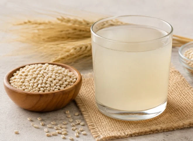 गर्मियों में UTI से बचाएगा जौ का यह Super Drink, जानें बनाने का तरीका… गर्मियों में UTI से बचाएगा जौ का यह Super Drink, जानें बनाने का तरीका…
