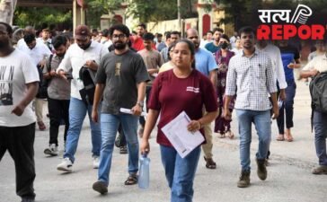 UP Police Constable Exam 2026: रेलवे चलाएगा एग्जाम स्पेशल ट्रेन… बसों में मुफ्त यात्रा कर सकेंगे अभ्यर्थी UP Police Constable Exam 2026: रेलवे चलाएगा एग्जाम स्पेशल ट्रेन… बसों में मुफ्त यात्रा कर सकेंगे अभ्यर्थी