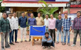 गंभीर अपराध की आशंका, अमरावती में तलवार लेकर घूमते युवक को पुलिस ने किया गिरफ्तार