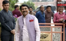 टिकट चाहिए तो अखिलेश से मिलिए…नहीं करूंगा किसी की सिफारिश, सपा सांसद आनंद भदौरिया की कार्यकर्ताओं को नसीहत