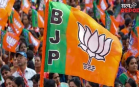 UP में चुनावी बिसात बिछाने लगी BJP, घर-घर दस्तक देने की तैयारी, कार्यकर्ताओं को मिला बड़ा टास्क