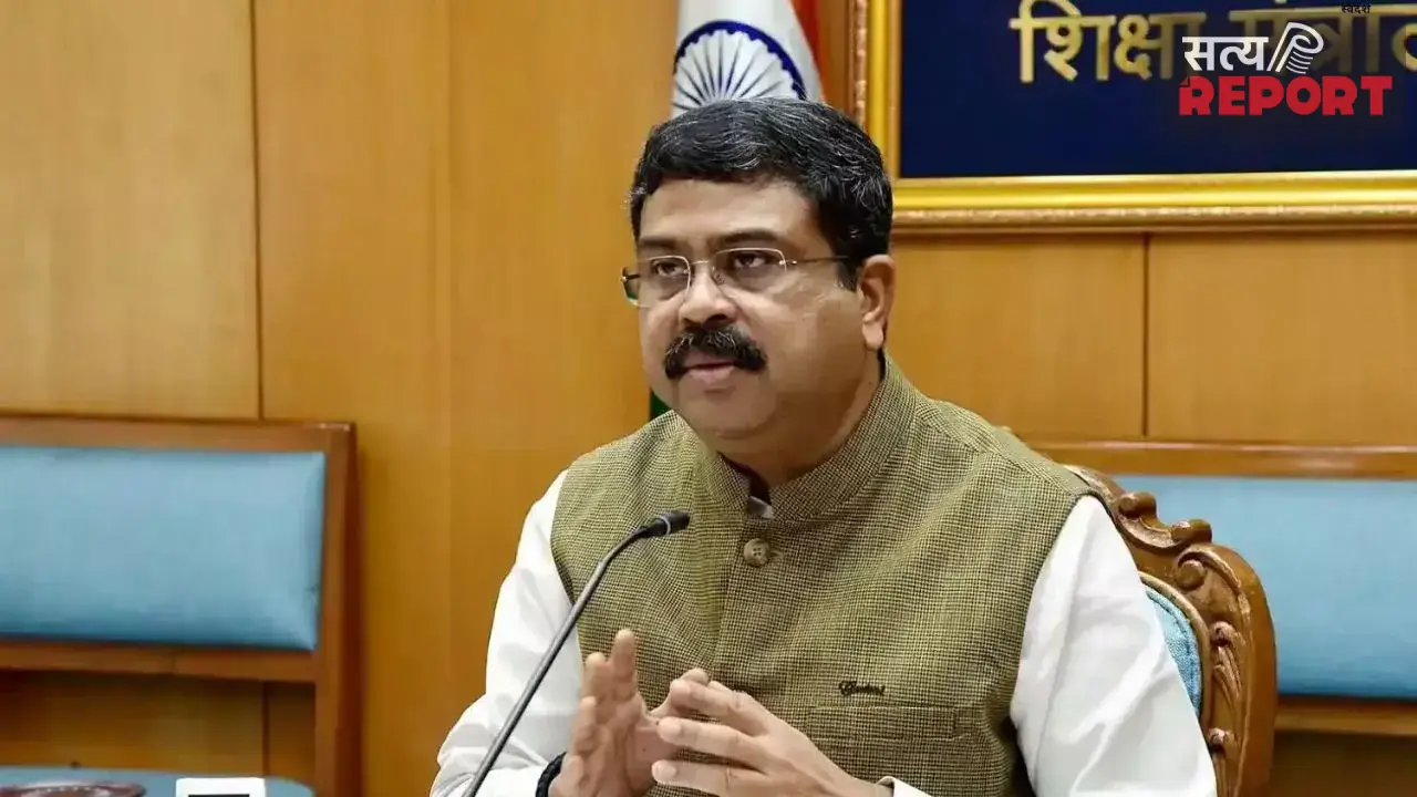 शिक्षा मंत्री के इस्तीफे पर UP में सियासी घमासान: विपक्ष ने साधा निशाना, युवाओं के संघर्ष को बताया ऐतिहासिक