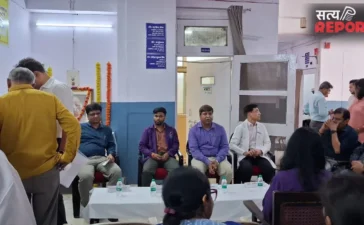 लखनऊ: हरबिलास बाल चिकित्सालय का स्वर्ण जयंती समारोह, बच्चों के लिए लगा ‘ऑटिज्म और हियरिंग स्क्रीनिंग’ कैंप लखनऊ: हरबिलास बाल चिकित्सालय का स्वर्ण जयंती समारोह, बच्चों के लिए लगा ‘ऑटिज्म और हियरिंग स्क्रीनिंग’ कैंप