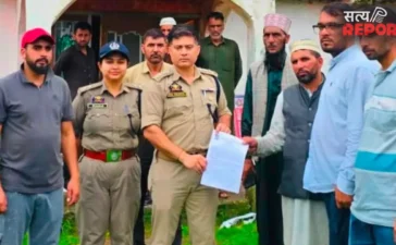 जम्मू-कश्मीर के रियासी में बड़ी कार्रवाई: UAPA के तहत पाकिस्तान में बैठे 5 आतंकी हैंडलर्स की संपत्ति अटैच जम्मू-कश्मीर के रियासी में बड़ी कार्रवाई: UAPA के तहत पाकिस्तान में बैठे 5 आतंकी हैंडलर्स की संपत्ति अटैच