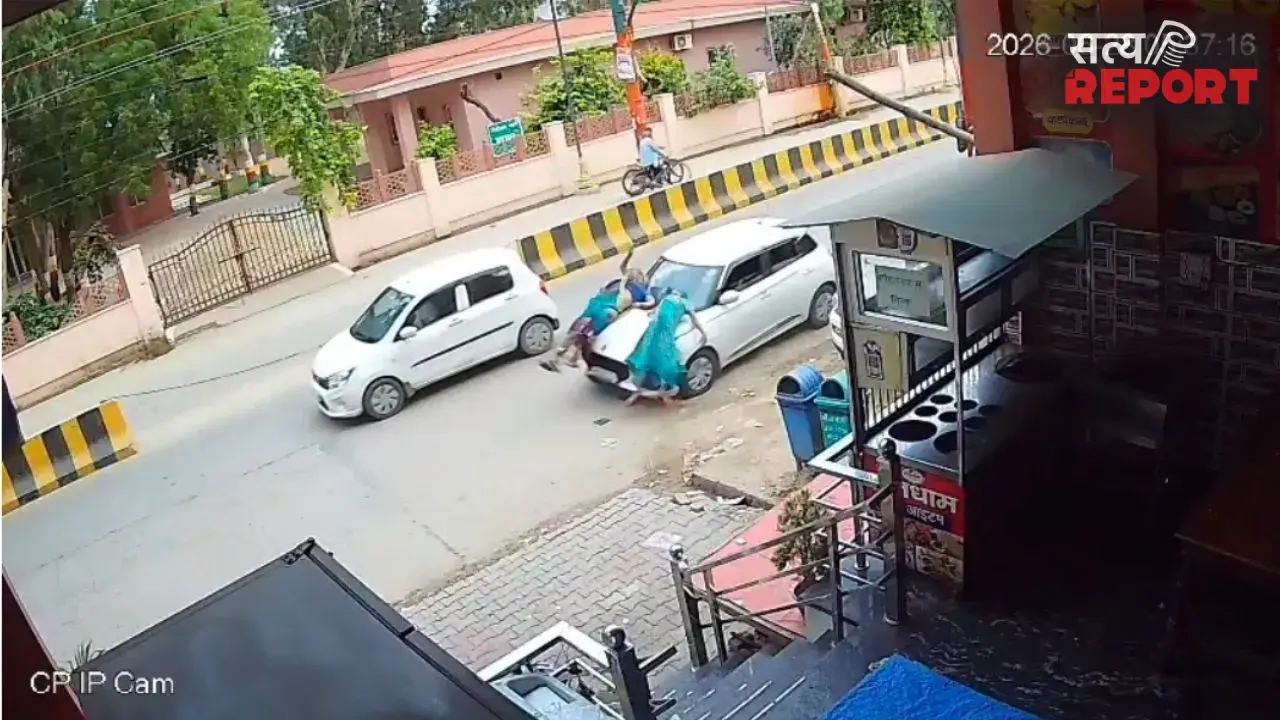 मथुरा में तेज रफ्तार स्विफ्ट कार ने दो महिलाओं को मारी टक्कर; सीसीटीवी में कैद हुई पूरी घटना, चालक फरार