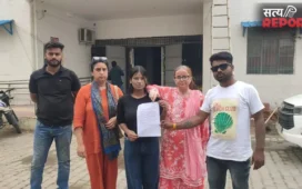 आगरा में कम्युनिटी डॉग्स को लेकर हिंसक विवाद; मां-बेटी पर जानलेवा हमला, एक कुत्ते की मौत