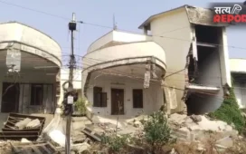 कभी खौफ थी पहचान: आज खंडहर में तब्दील हुई अतीक अहमद की हवेली; मलबे से लोहा निकाल रहे लोग