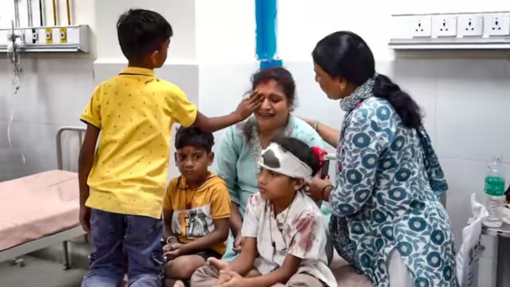 दौसा बस अग्निकांड की दर्दनाक कहानी: ‘हो गई रात’ स्टेटस के बाद छा गया मातम, पत्नी समेत 8 की मौत… दौसा बस अग्निकांड की दर्दनाक कहानी: ‘हो गई रात’ स्टेटस के बाद छा गया मातम, पत्नी समेत 8 की मौत…