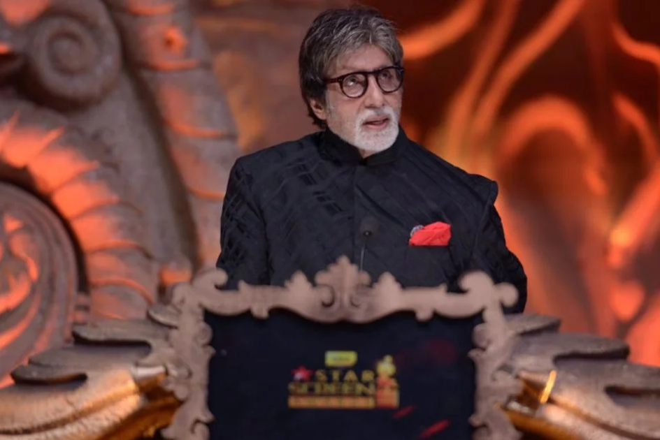 अमिताभ बच्चन ने आधी रात किया कॉल, अयोध्या में जमीन खरीदने की इच्छा सुनकर चौंके अभिनंदन लोढ़ा.. अमिताभ बच्चन ने आधी रात किया कॉल, अयोध्या में जमीन खरीदने की इच्छा सुनकर चौंके अभिनंदन लोढ़ा..