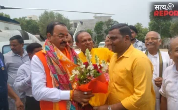 प्रयागराज में डिप्टी सीएम केशव मौर्य का अखिलेश पर पलटवार, बोले- राम मंदिर जांच पर रिपोर्ट का इंतजार करें प्रयागराज में डिप्टी सीएम केशव मौर्य का अखिलेश पर पलटवार, बोले- राम मंदिर जांच पर रिपोर्ट का इंतजार करें