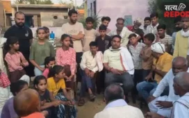 Mathura: अध्यापिका की शिकायत पर महंत को पुलिस ने किया गिरफ्तार; परखम चौकी पर सैकड़ों ग्रामीणों ने किया हंगामा
