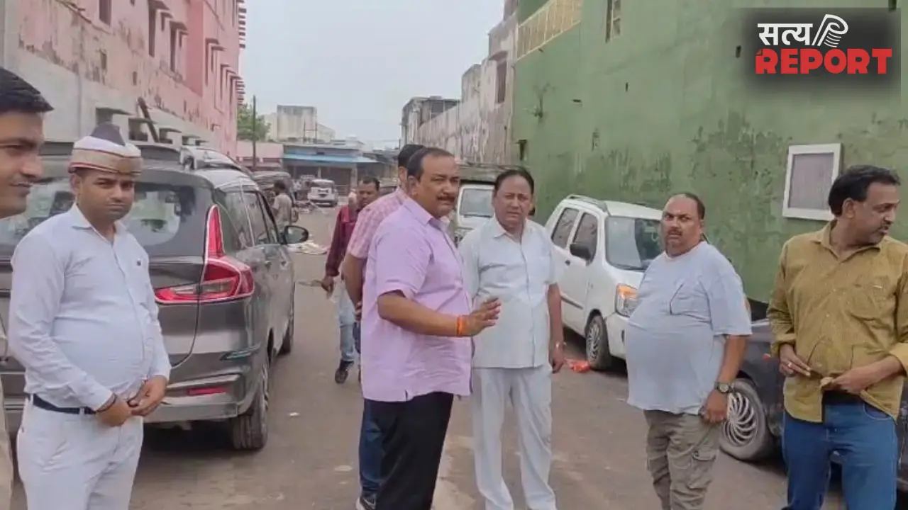 वृंदावन की ट्रैफिक व्यवस्था में होगा सुधार, नगर निगम और पुलिस ने प्रस्तावित टेंपो स्टैंड का किया निरीक्षण