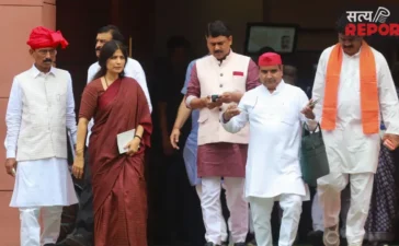 सपा सांसदों का केंद्र और यूपी सरकार पर हमला, डिंपल यादव बोलीं- युवाओं के मुद्दों से ध्यान भटका रही सरकार