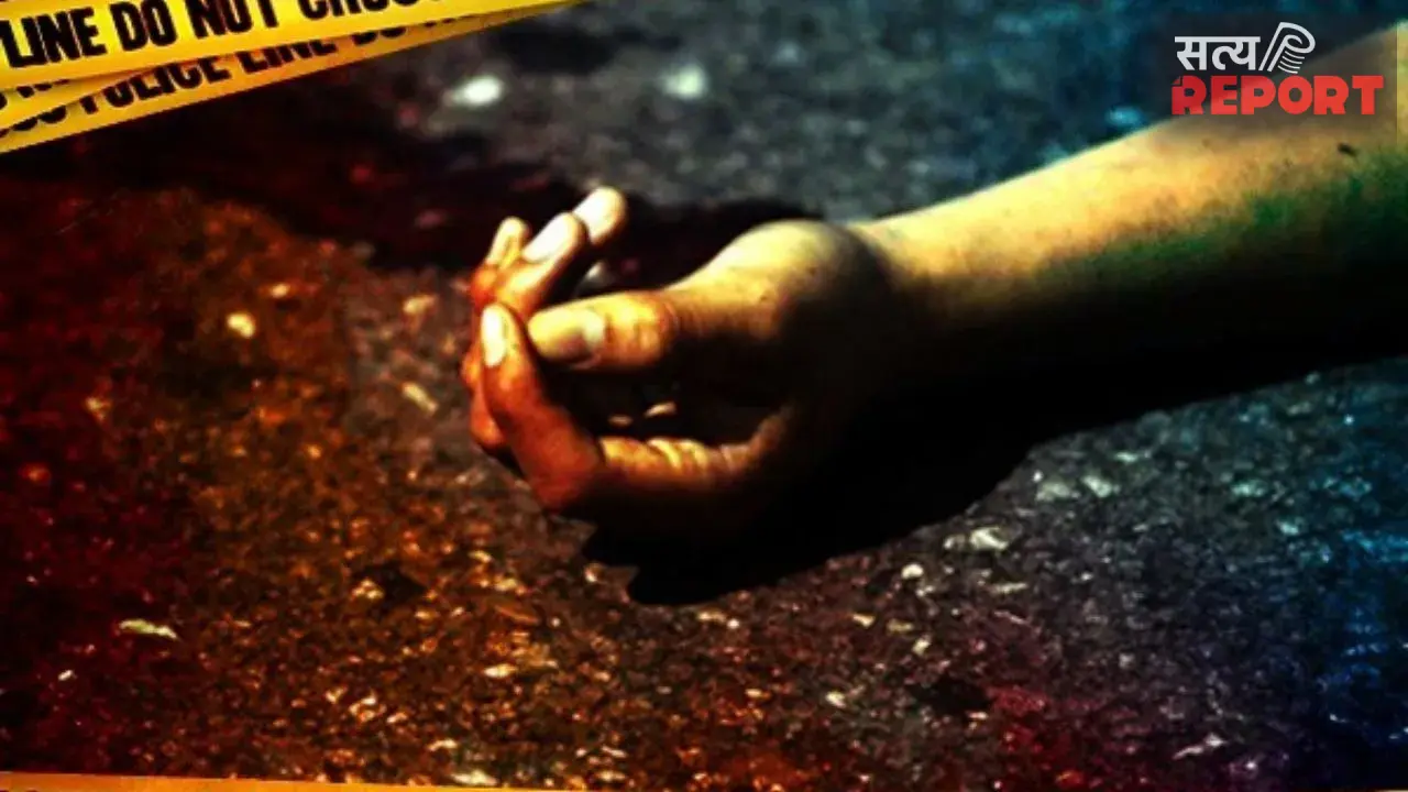 यूपी के बलरामपुर में सनसनी, एक ही घर में मिली 4 लाशें, 3 तमंचे और खून लगी कैंची ने उलझाई मर्डर मिस्ट्री