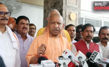 विधानसभा के मानसून सत्र में गरजे मुख्यमंत्री योगी, बोले- 25 करोड़ जनता के हितों से खिलवाड़ कर रहा विपक्ष विधानसभा के मानसून सत्र में गरजे मुख्यमंत्री योगी, बोले- 25 करोड़ जनता के हितों से खिलवाड़ कर रहा विपक्ष