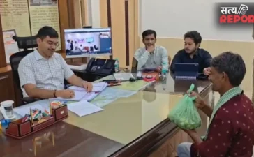 बड़ी राहत मिली है साहब; तीन साल बाद हुई जमीन की पैमाइश तो डीएम को जंगली ककोड़े देने पहुंचा किसान बड़ी राहत मिली है साहब; तीन साल बाद हुई जमीन की पैमाइश तो डीएम को जंगली ककोड़े देने पहुंचा किसान