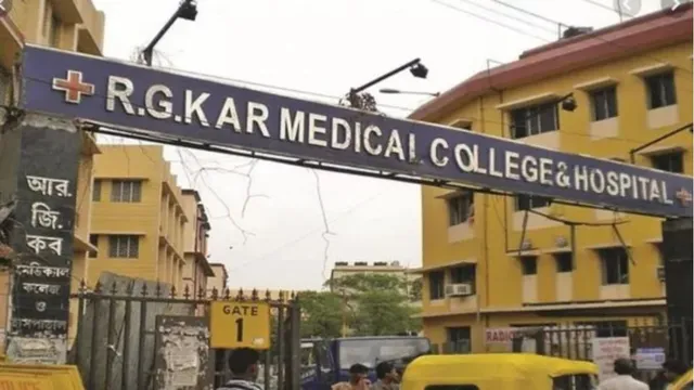 आरजी कर डॉक्टर हत्याकांड में नया मोड़, 2 साल बाद स्वास्थ्य विभाग करेगा अलग जांच.. आरजी कर डॉक्टर हत्याकांड में नया मोड़, 2 साल बाद स्वास्थ्य विभाग करेगा अलग जांच..