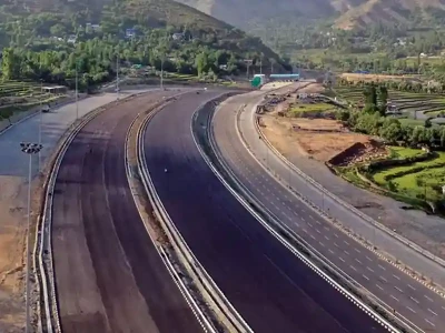 हाईवे पर सहेली संग खड़ी थी युवती, 6 लोग जबरन उठाकर ले गए; बंद डाक बंगले में ले जाकर किया गैंगरेप हाईवे पर सहेली संग खड़ी थी युवती, 6 लोग जबरन उठाकर ले गए; बंद डाक बंगले में ले जाकर किया गैंगरेप