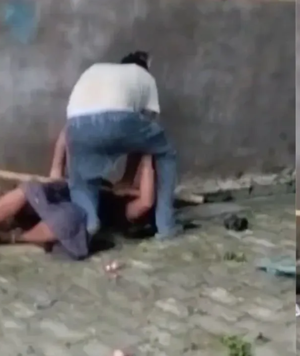 घर में घुसकर महिला से छेड़खानी का आरोप, विरोध करने पर बीच सड़क पीटा;