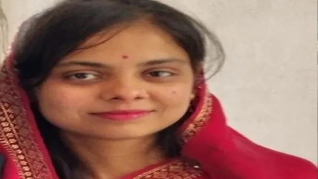 ​​​​​​ ​वाराणसी में श्रेया हत्याकांड का खौफनाक खुलासा, पानी से भरे टब में डुबोकर ली गई जान; माता-पिता को न्याय का इंतजार.‌‌‌‌‌​​​​​​​​​​