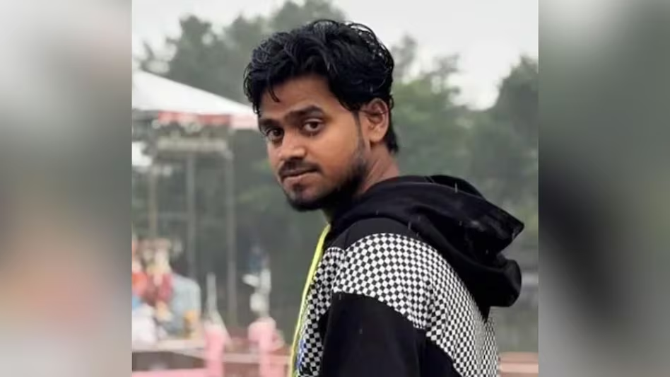 एक फोन कॉल के बाद बदली दो परिवारों की जिंदगी, पति की मौत की खबर सुनते ही गर्भवती पत्नी ने उठाया खौफनाक कदम… एक फोन कॉल के बाद बदली दो परिवारों की जिंदगी, पति की मौत की खबर सुनते ही गर्भवती पत्नी ने उठाया खौफनाक कदम…