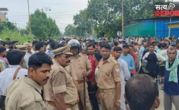प्रसव के बाद महिला की मौत; NH-29 पर शव रखकर किया हंगामा, डॉक्टर की गिरफ्तारी की मांग पर अड़े परिजन