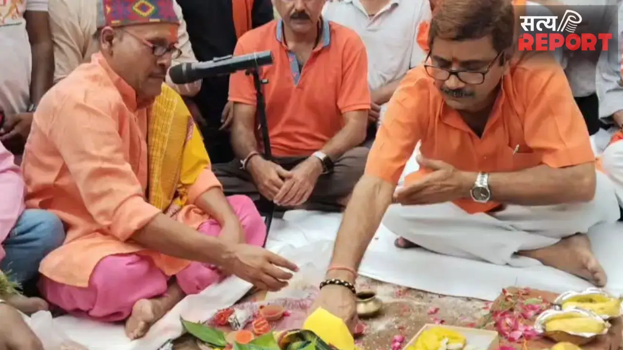 दालमंडी में भूमि पूजन के साथ शुरू हुआ सड़क चौड़ीकरण कार्य, 221 करोड़ की लागत से 650 मीटर सड़क होगी चौड़ी