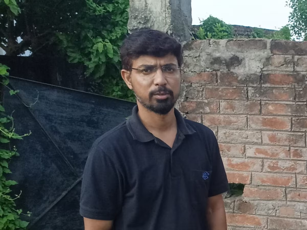 बजाज एलियांज के रीजनल: मैनेजर का शव टुकड़ों में मिला, हत्या की आशंका; फोन से सिम और डेटा गायब बजाज एलियांज के रीजनल: मैनेजर का शव टुकड़ों में मिला, हत्या की आशंका; फोन से सिम और डेटा गायब