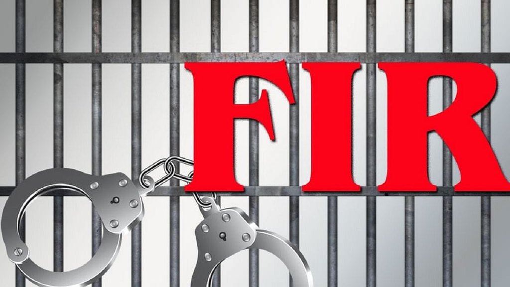 शिमला में 61 साल की महिला पर हमला, आंखों में मिर्च पाउडर डालकर सोने की बालियां लूटीं. शिमला में 61 साल की महिला पर हमला, आंखों में मिर्च पाउडर डालकर सोने की बालियां लूटीं.